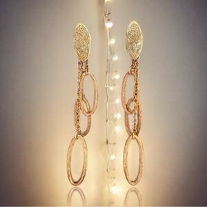 💕18K Yellow Gold Three Ovals & Chains Drop Earrings